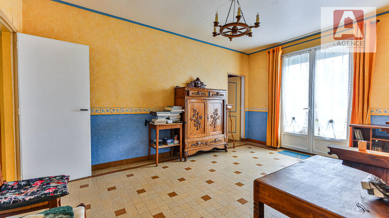 Maison - 80 m² - 5 pièces