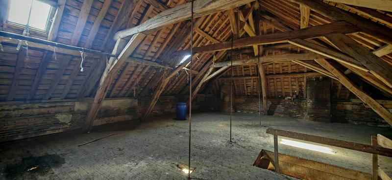 Corps de ferme - 98 m² - 4 pièces