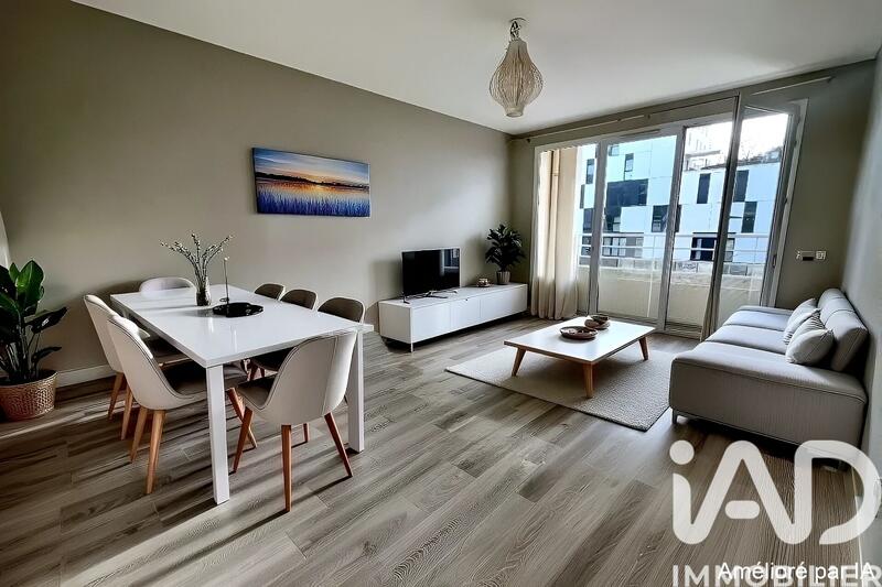 Appartement - 57 m² - 3 pièces