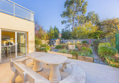 Maison - 193 m² - 9 pièces