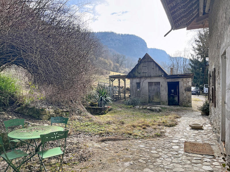 Maison ancienne - 90 m² - 3 pièces