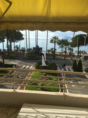 Appartement - 94 m² - 3 pièces