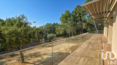 Maison - 198 m² - 5 pièces