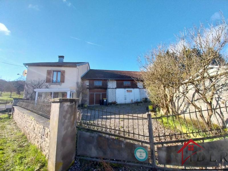 Maison - 97 m² - 6 pièces