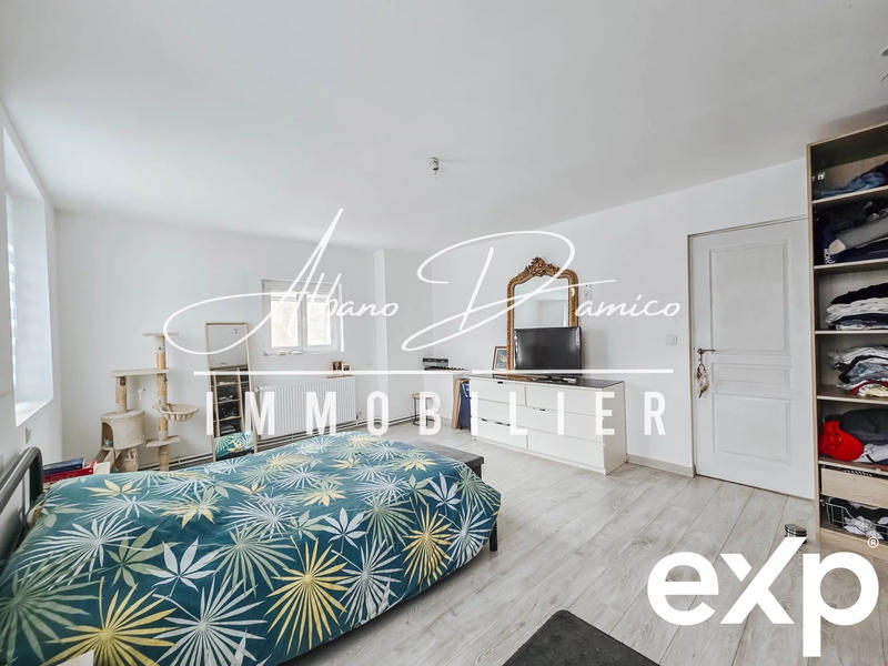 Maison - 132 m² - 7 pièces