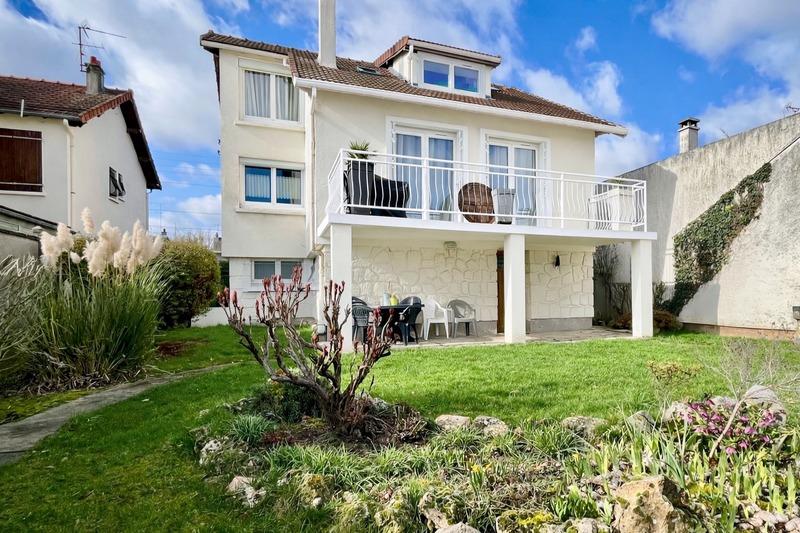 Maison - 124 m² - 6 pièces