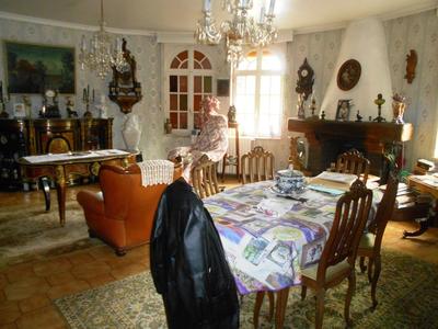 Maison - 115 m² - 8 pièces