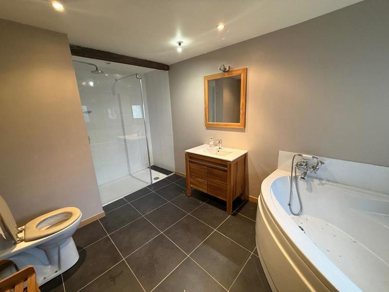 Maison - 160 m² - 6 pièces