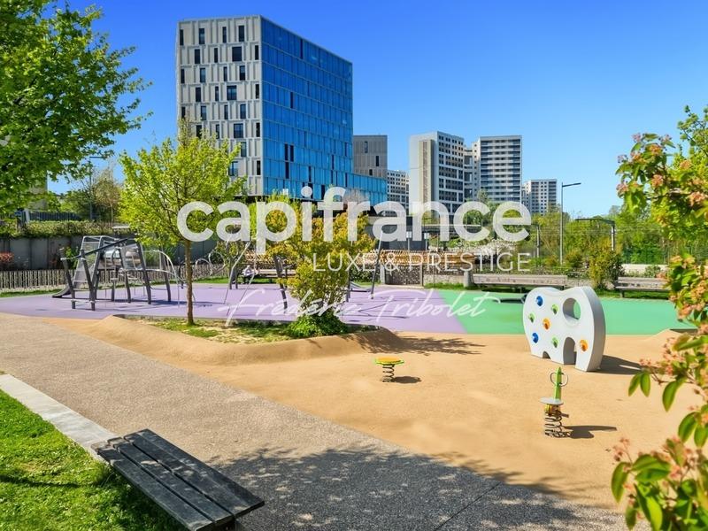 Appartement - 80 m² - 3 pièces