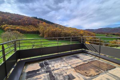 Appartement - 100 m² - 4 pièces