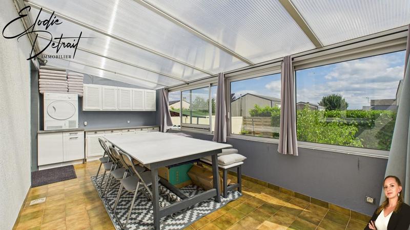 Maison - 92 m² - 5 pièces