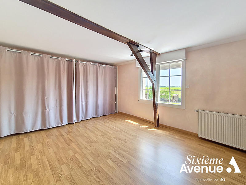 Maison - 265 m² - 6 pièces