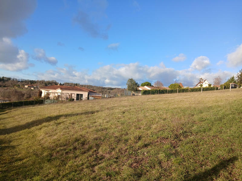 Terrain - 1 548 m²