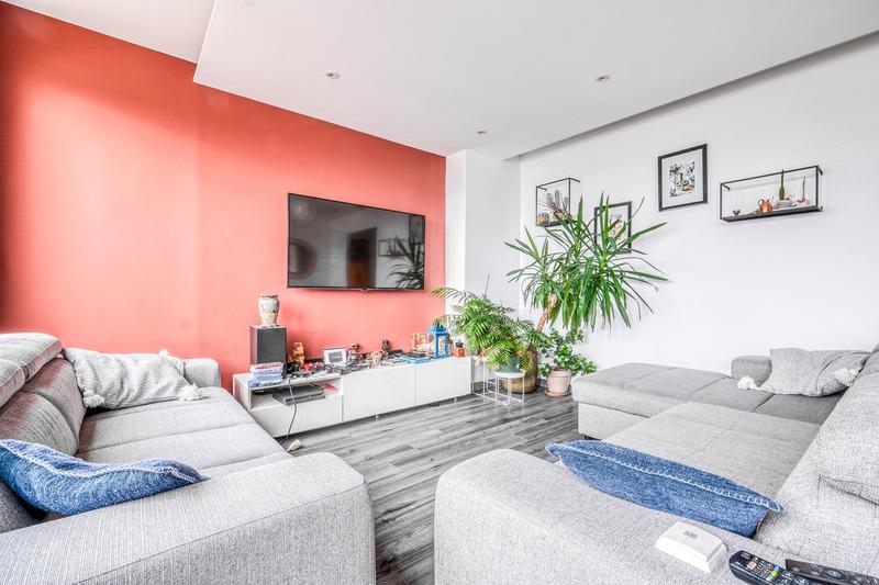 Appartement - 100 m² - 4 pièces