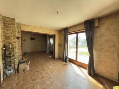 Maison traditionnelle - 118 m² - 6 pièces