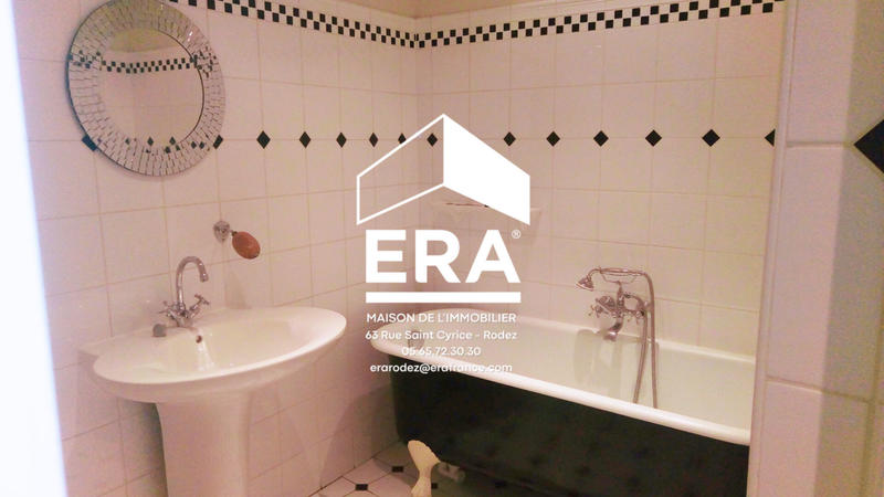 Appartement - 105 m² - 4 pièces