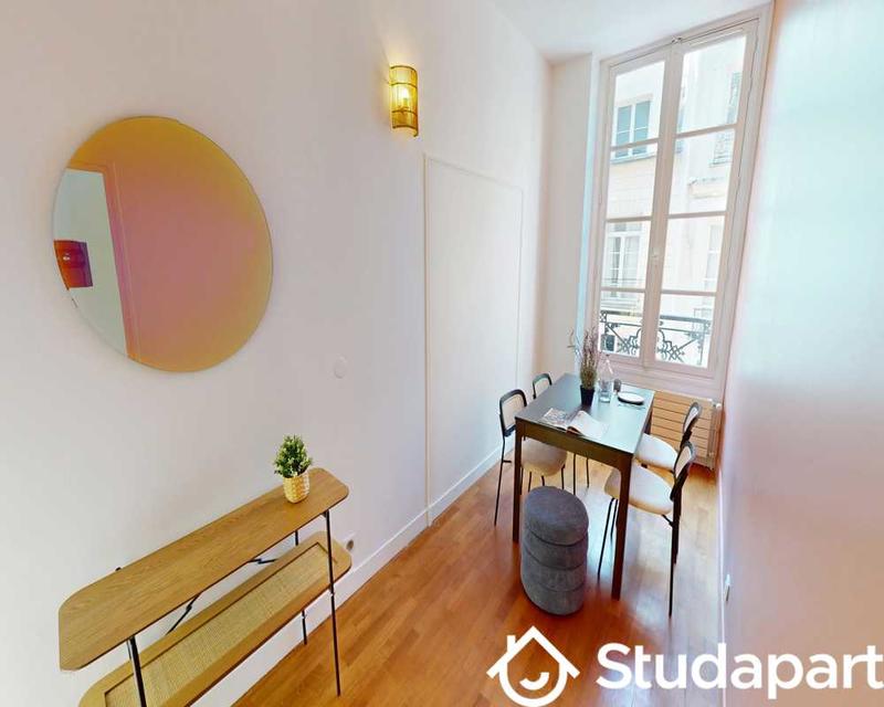 Chambre - 110 m² - 1 pièce