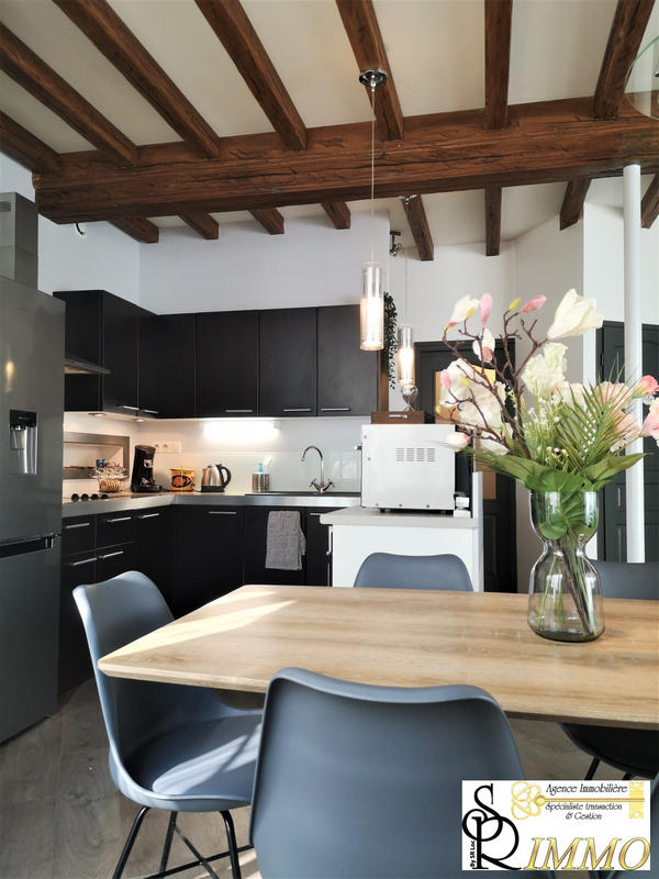 Appartement - 65 m² - 3 pièces