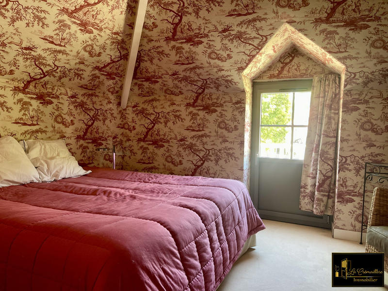 Maison ancienne - 268 m² - 11 pièces