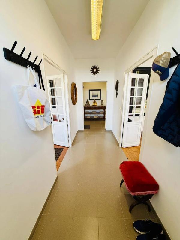 Maison - 202 m² - 6 pièces