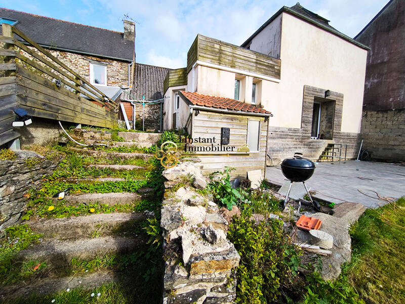 Maison - 131 m² - 6 pièces