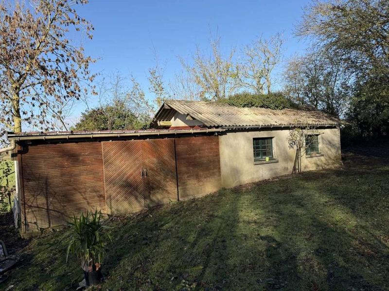 Maison - 223 m² - 6 pièces