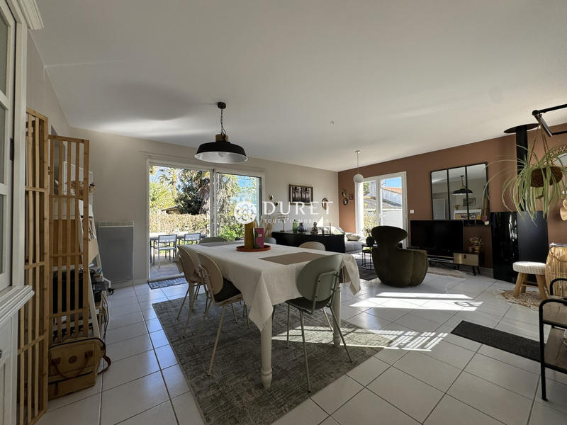 Maison - 104 m² - 4 pièces