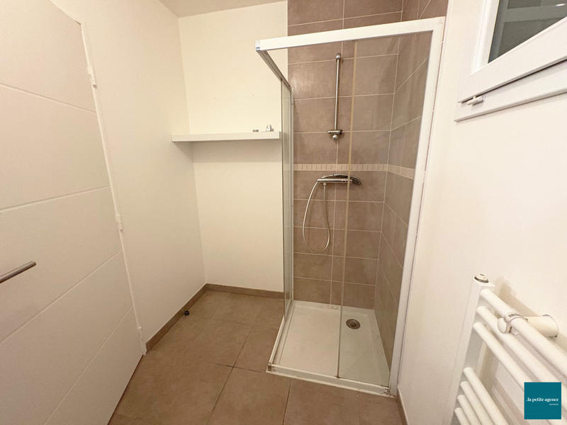 Maison contemporaine - 82 m² - 4 pièces