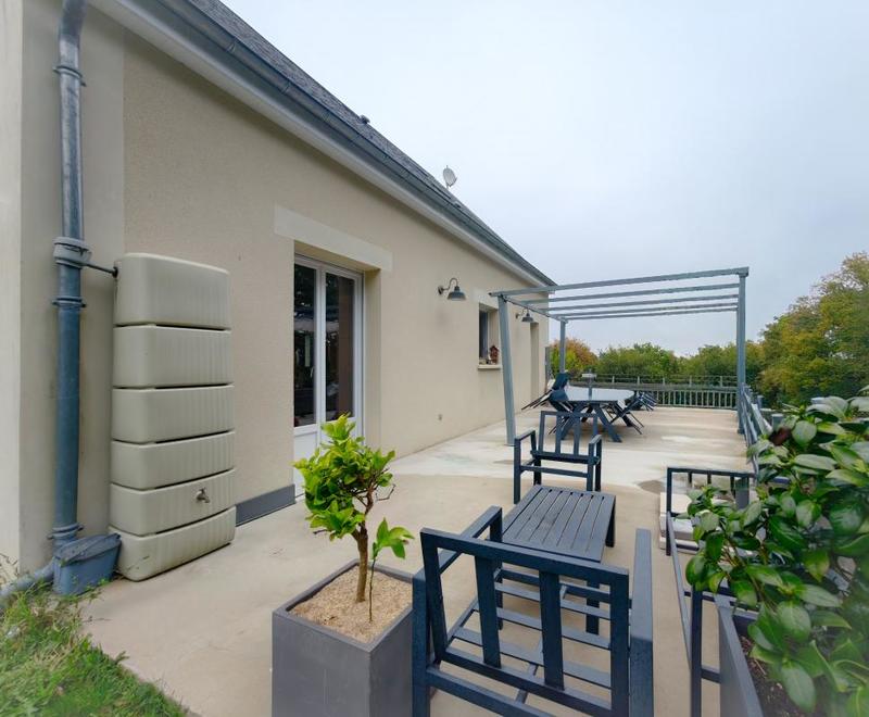 Pavillon - 177 m² - 8 pièces