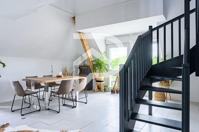 Appartement - 125 m² - 5 pièces