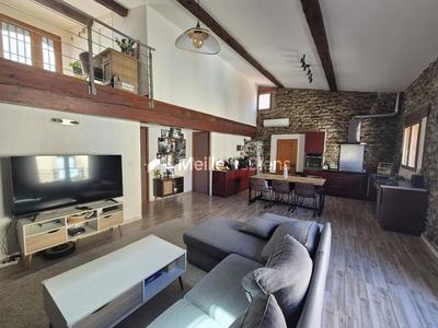 Appartement - 107 m² - 4 pièces