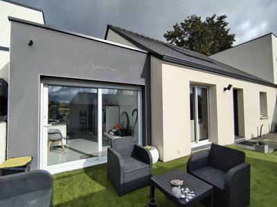 Maison - 81 m² - 4 pièces