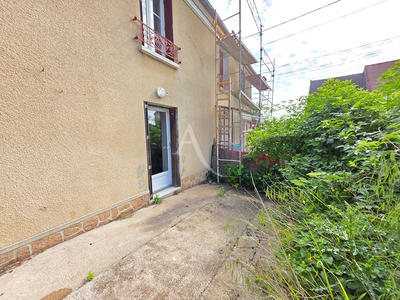 Maison - 65 m² - 4 pièces