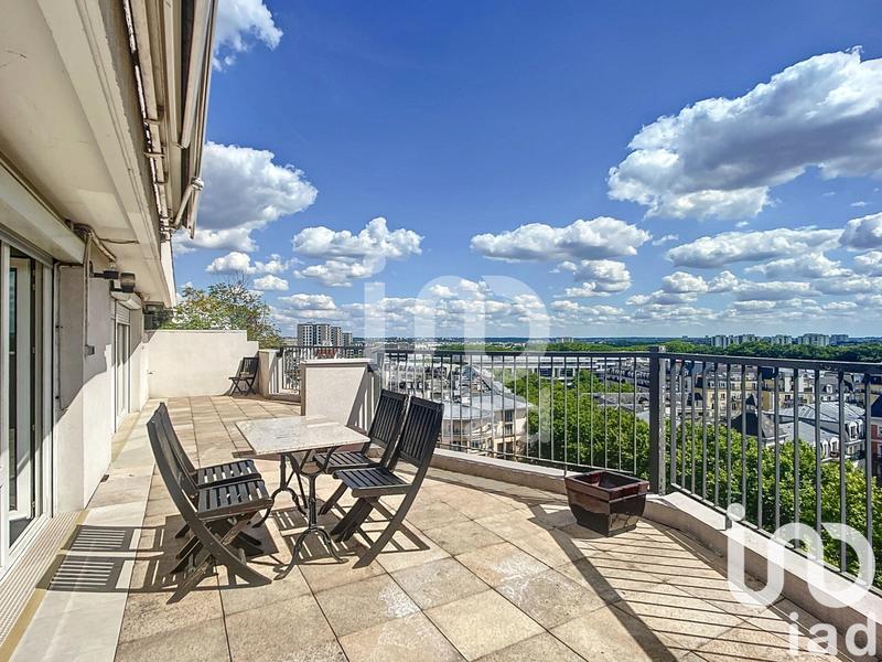 Appartement - 97 m² - 4 pièces