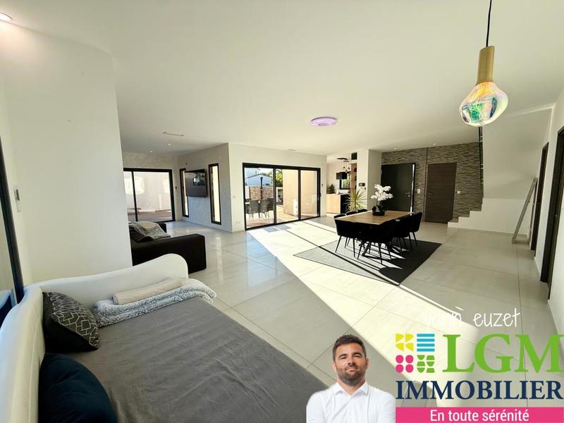 Maison - 168 m² - 5 pièces