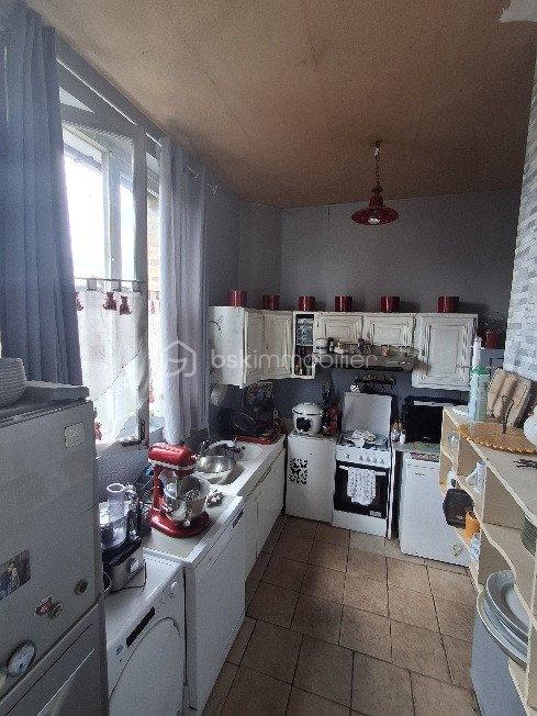 Maison de village - 250 m² - 8 pièces