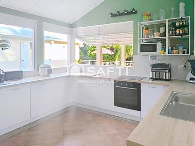 Villa - 208 m² - 8 pièces