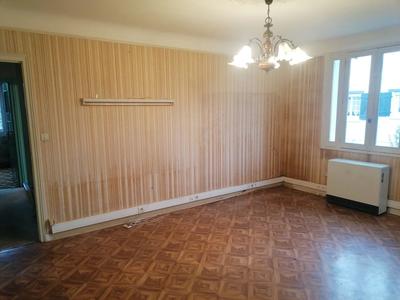 Maison - 78 m² - 6 pièces