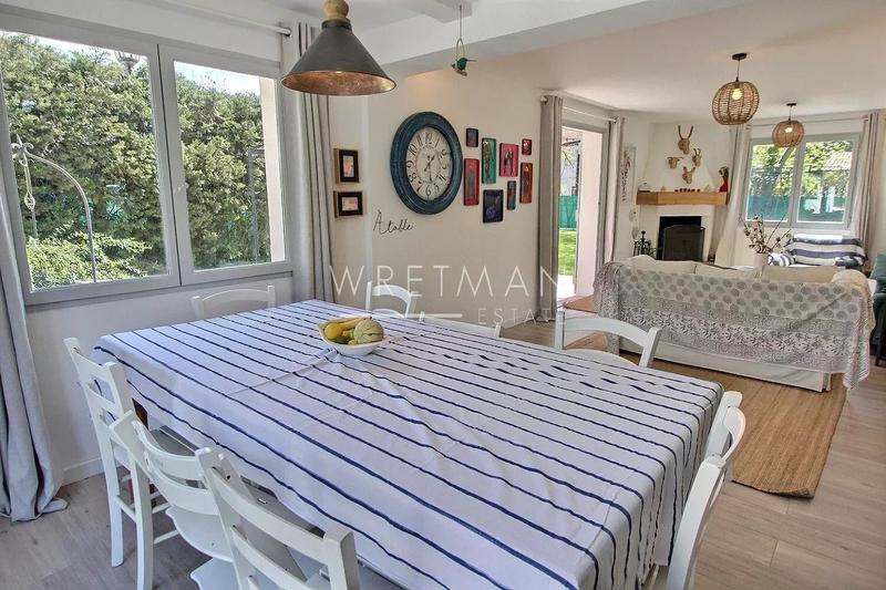 Villa - 218 m² - 7 pièces