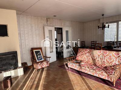 Maison - 92 m² - 4 pièces