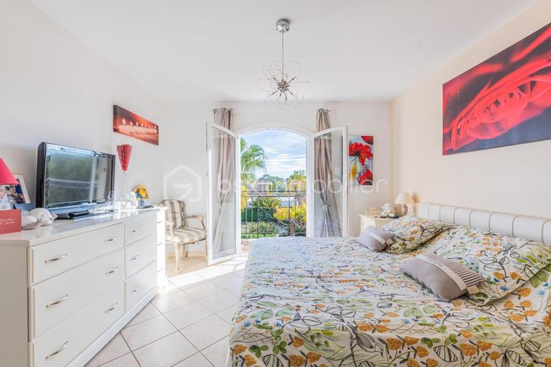 Maison - 163 m² - 5 pièces