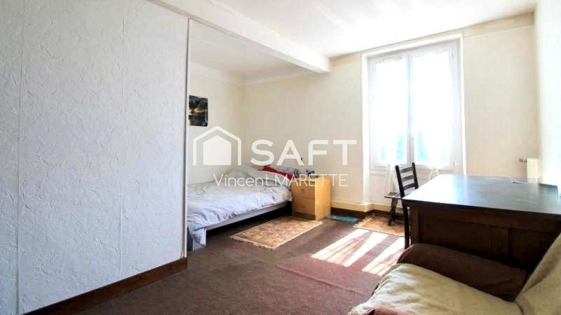 Maison - 280 m² - 8 pièces