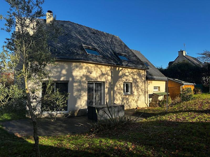 Maison - 120 m² - 7 pièces