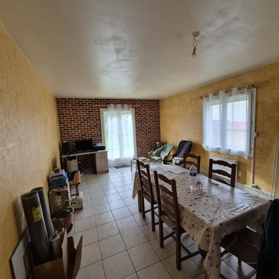 Maison - 86 m² - 4 pièces