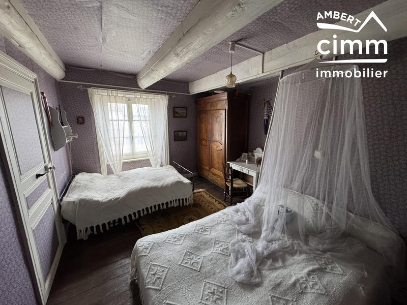 Maison - 172 m² - 10 pièces