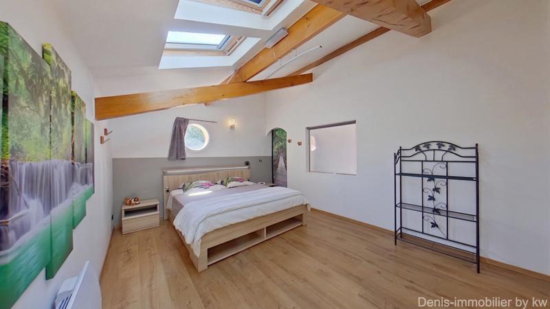 Maison - 172 m² - 6 pièces