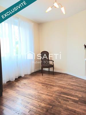 Appartement - 80 m² - 5 pièces