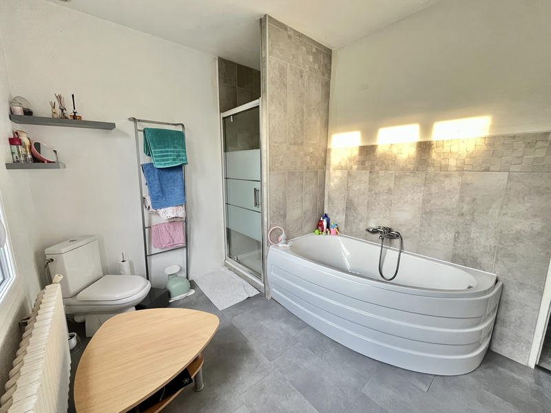 Maison - 125 m² - 7 pièces