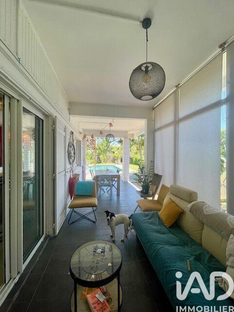 Maison - 195 m² - 7 pièces