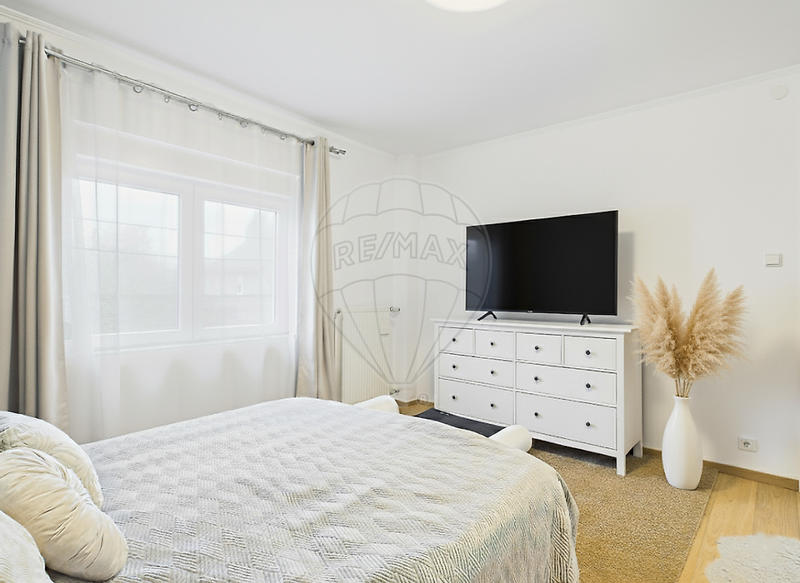 Maison jumelée - 180 m² - 7 pièces